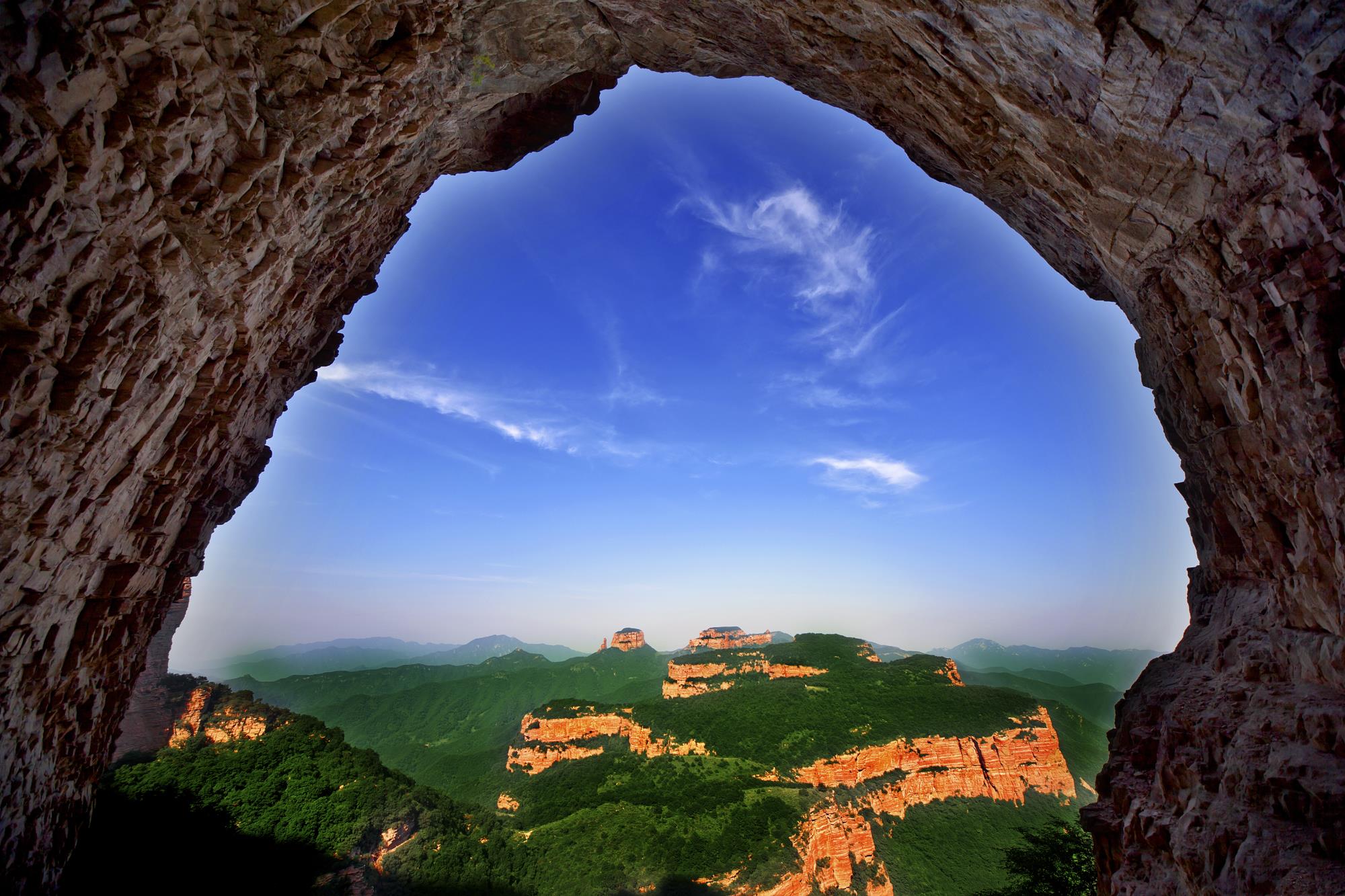 嶂石岩景区个别区域维护告知书