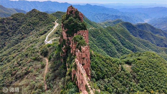 探秘嶂石岩：奇峰幽谷间的自然交响乐