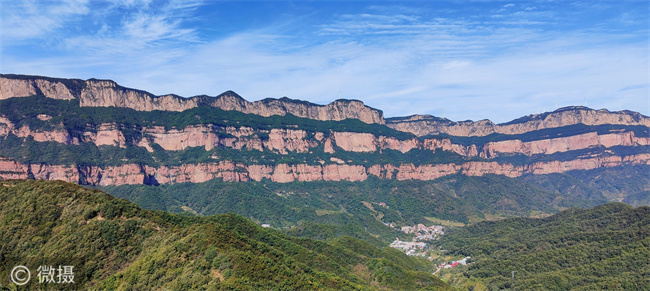 夏末初秋，嶂石岩宛若一幅未干的水墨画卷！