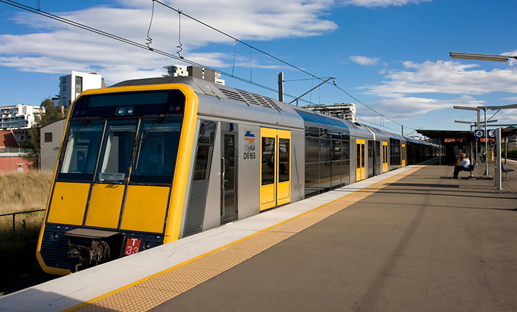 T set Sydney Train.jpg