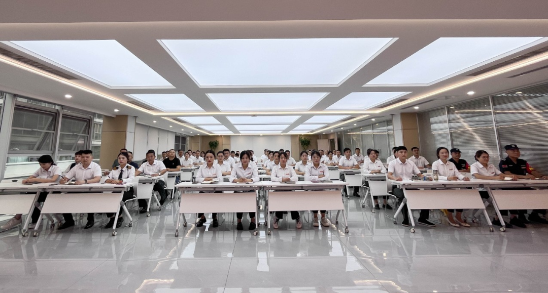 鱼台这家企业100多号人坚持到晚上11点；展浩集团6月份月度工作会议纪实：共筑精工品质极致服务新未来