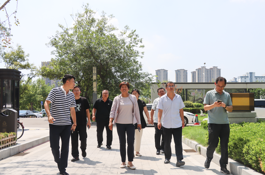 济宁市嘉祥县住房和城乡建设局领导走进展浩集团参观考察