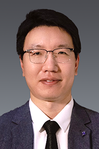 周鲁明-.png