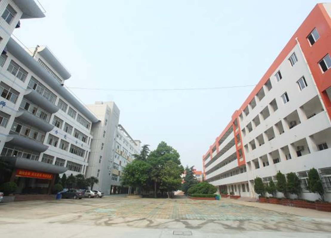 淮南市第七中学.png