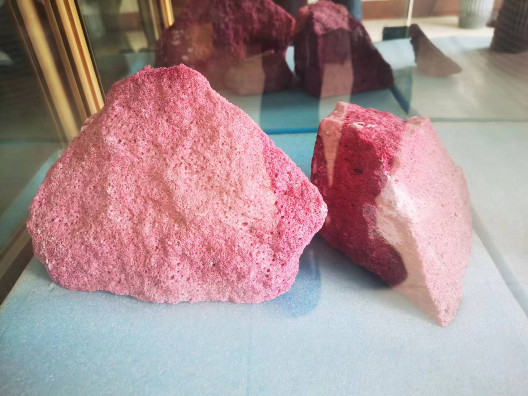 Pink Aluminum Oxide