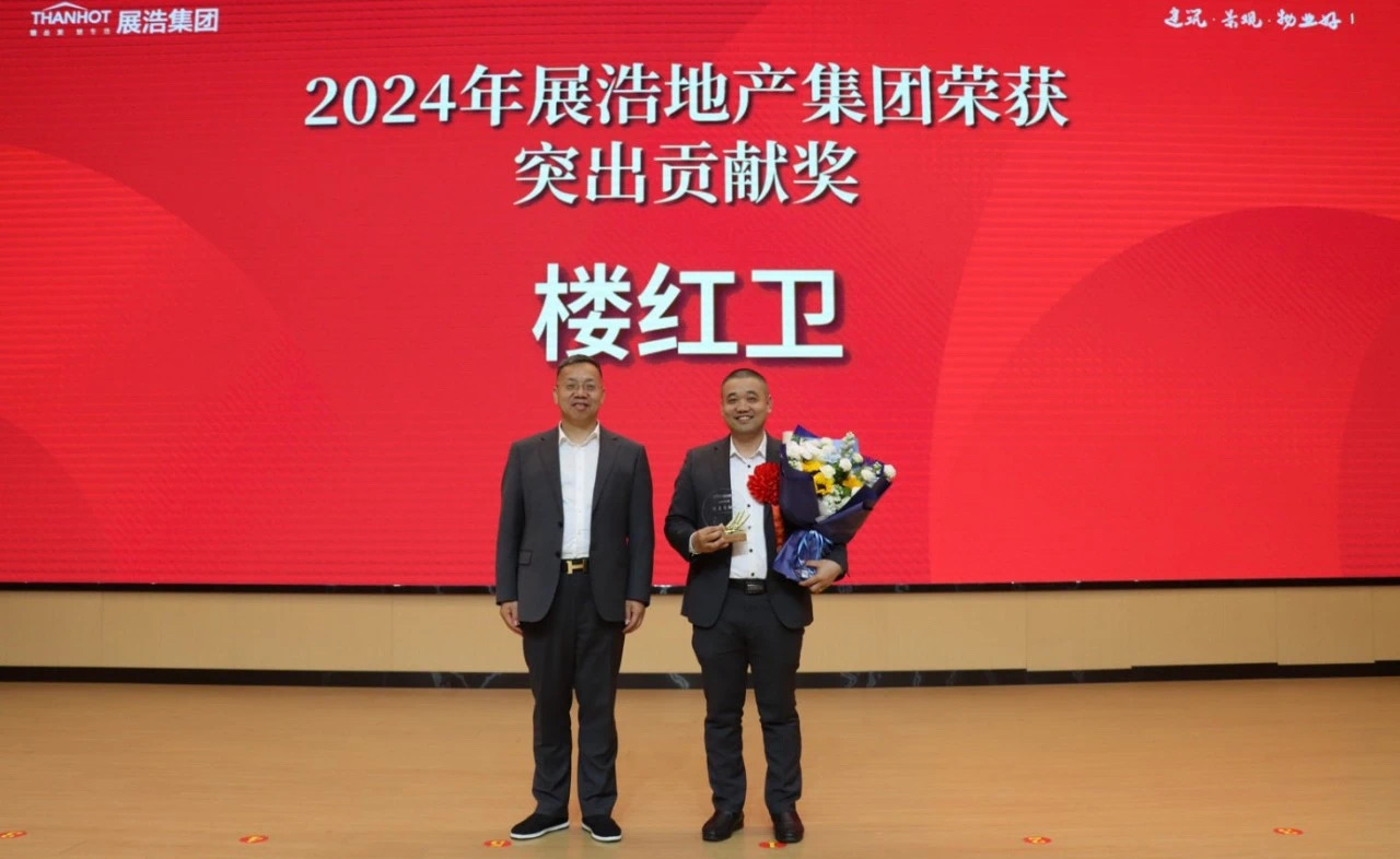 ab1eedb74cd6996477eb6ab46180e20.jpg