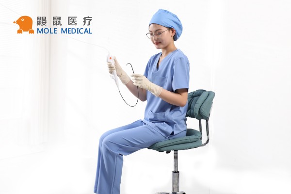 一次性电子输尿管软镜的临床操作规范及并发症预防 (2).jpg