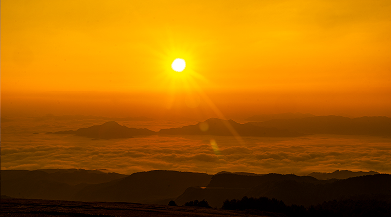 大山包日出2.jpg